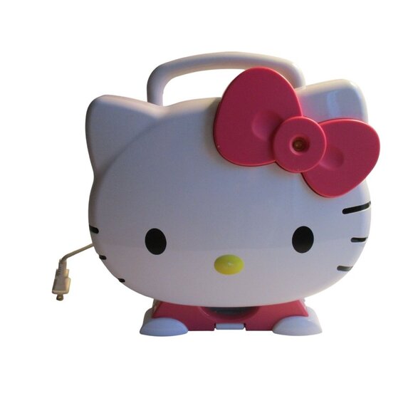 *Hello Kitty Theme Whimsical 'Sandwich Maker' - Picture 1 of 7